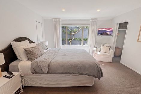 Photo of property in 120 Springfield Road, St Albans, Christchurch, 8014