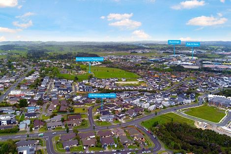 Photo of property in 5 Mcwhirters Farm Lane, Massey, Auckland, 0614