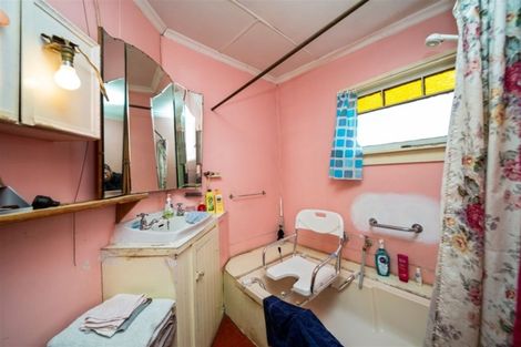 Photo of property in 425 Waihi Road, Normanby, Hawera, 4614