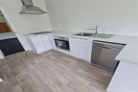 Photo of property in 8 Wells Place, Whitianga, 3510