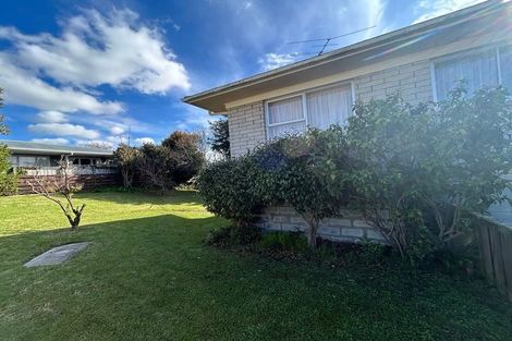 Photo of property in 2/26 Abercrombie Street, Howick, Auckland, 2014