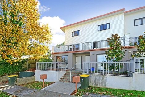 Photo of property in 10/46 Carlos Drive, Flat Bush, Auckland, 2016