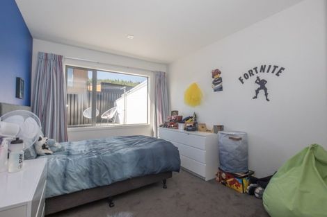 Photo of property in 80 Forest Heights, Wanaka, 9305