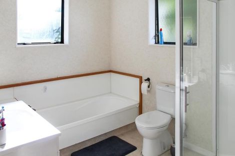 Photo of property in 7b Harrow Place, Hokowhitu, Palmerston North, 4410