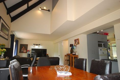 Photo of property in 2/19 Utting Street, Birkdale, Auckland, 0626
