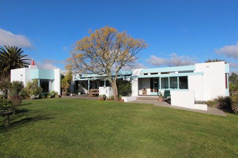 Photo of property in 402 Porangahau Road, Waipukurau, 4282