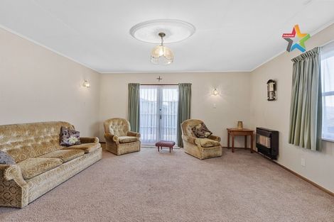 Photo of property in 66 Oakleigh Street, Maungaraki, Lower Hutt, 5010