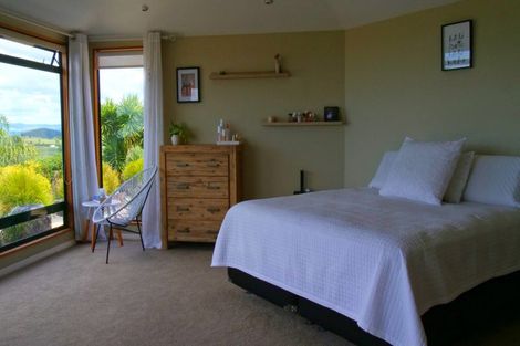 Photo of property in 23 Dawn View Place, Minden, Tauranga, 3176