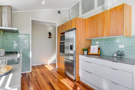 Photo of property in 49 English Street, St Andrews, Hamilton, 3200