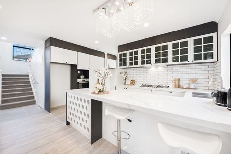 Photo of property in 70 Ksenia Drive, Flat Bush, Auckland, 2019