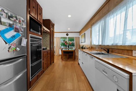 Photo of property in 22 Lawrence Crescent, Hillpark, Auckland, 2102