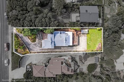 Photo of property in 84 Wade River Road, Stanmore Bay, Whangaparaoa, 0932