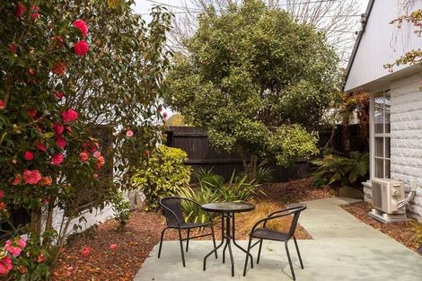 Photo of property in 27 Horseshoe Lake Road, Shirley, Christchurch, 8061