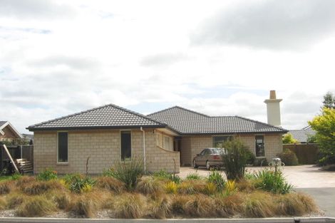 Photo of property in 521 Bower Avenue, Parklands, Christchurch, 8083