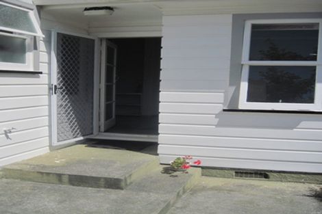 Photo of property in 19a Farm Road, Northland, Wellington, 6012