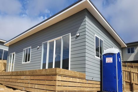 Photo of property in 12a Waterview Place, Haruru, 0204