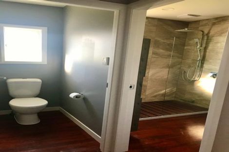 Photo of property in 5 Fitzroy Road, Fitzroy, New Plymouth, 4312