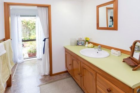 Photo of property in 15 Aituaa Road, Pukekohe, 2120