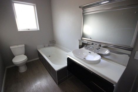 Photo of property in 40 Leicester Street, Terrace End, Palmerston North, 4410