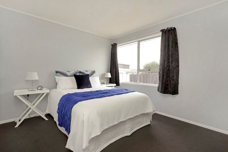 Photo of property in 2/37 John Walker Drive, Manurewa, Auckland, 2102