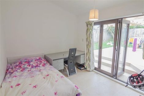 Photo of property in 2/46 Eversleigh Road, Belmont, Auckland, 0622