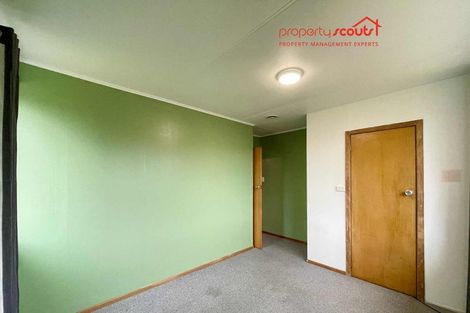 Photo of property in 50 Endeavour Street, Marfell, New Plymouth, 4310