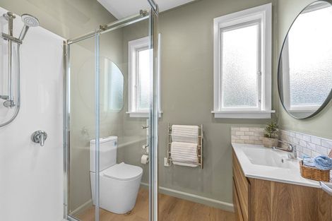 Photo of property in 87 Racecourse Road, Sockburn, Christchurch, 8042