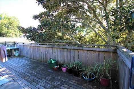 Photo of property in 42 Fordham Street, Beach Haven, Auckland, 0626