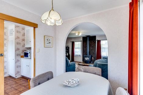 Photo of property in 4 Elliott Street, Taradale, Napier, 4112