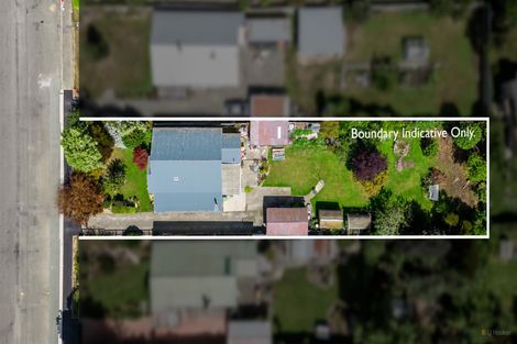 Photo of property in 70 Rhodes Street, Waimate, 7924