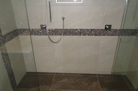 Photo of property in 17 Milne Terrace, Island Bay, Wellington, 6023