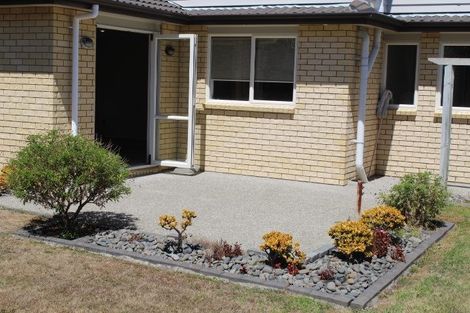 Photo of property in 72 Baverstock Road, Flat Bush, Auckland, 2016