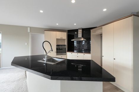 Photo of property in 361 Tukapa Street, Hurdon, New Plymouth, 4310