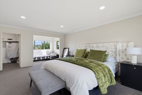 Photo of property in 6 Chadlington Avenue, Henderson, Auckland, 0612
