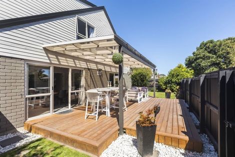 Photo of property in 1/411 Main Road North, Redwood, Christchurch, 8051