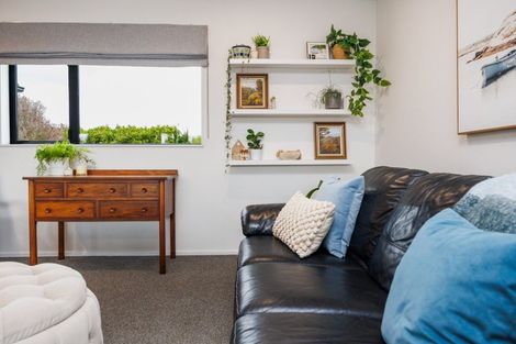 Photo of property in 4 Wake Place, Aokautere, Palmerston North, 4471