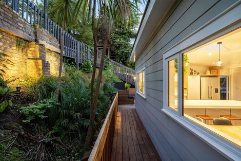 Photo of property in 78 Palmerston Road, Birkenhead, Auckland, 0626