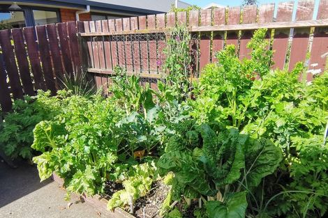 Photo of property in 4/93 Avenue Road, West End, Timaru, 7910