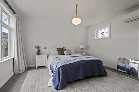 Photo of property in 73 Brightwater Terrace, Terrace End, Palmerston North, 4410