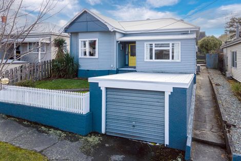 Photo of property in 23 Roslyn Terrace, West End, Timaru, 7910