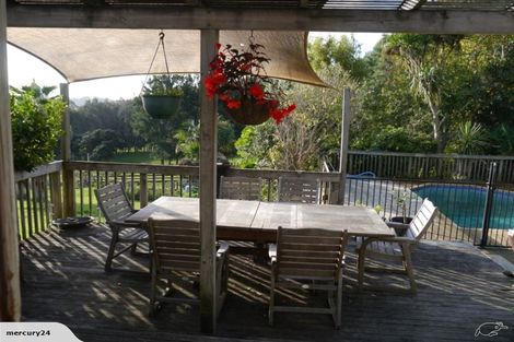 Photo of property in 461 Paremoremo Road, Paremoremo, Auckland, 0632