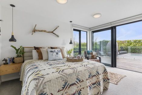 Photo of property in 38 Hawthorne Lane, Kingseat, Papakura, 2580