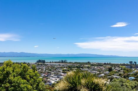Photo of property in 10a Rangiora Terrace, Tahunanui, Nelson, 7011