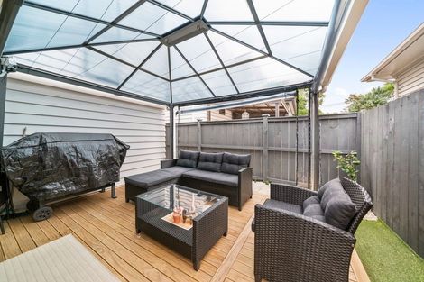 Photo of property in 11a Kent Road, Manurewa, Auckland, 2102