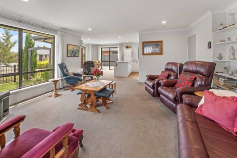 Photo of property in 14 Easthaven Place, Redwoodtown, Blenheim, 7201