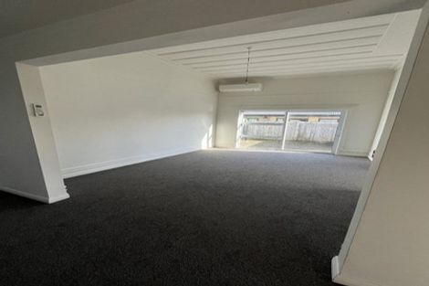 Photo of property in 32 Cutten Street, South Dunedin, Dunedin, 9012