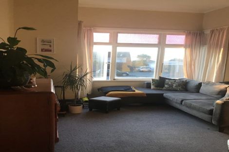 Photo of property in 232 Sutherland Road, Lyall Bay, Wellington, 6022