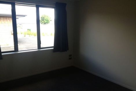 Photo of property in 4/102 Old Farm Road, Hamilton East, Hamilton, 3216