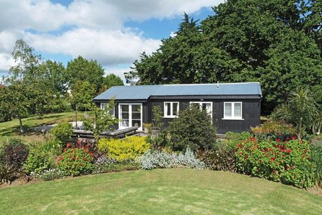 Photo of property in 7 Clevedon Kawakawa Road, Clevedon, Papakura, 2585