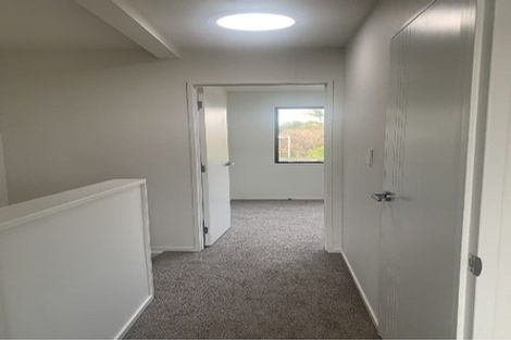 Photo of property in 2/14 Ayr Road, Pakuranga, Auckland, 2010